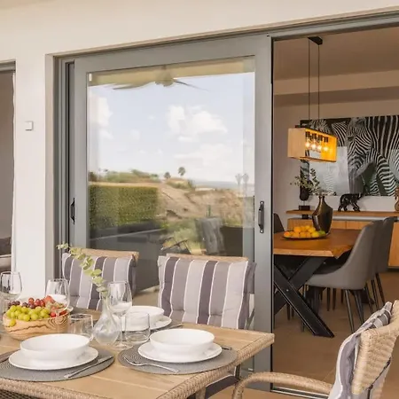 Domillion Sunrise 2bdr 2bath Gibraltar View * Sotogrande