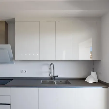 Domillion Sunrise 2bdr 2bath Gibraltar View *