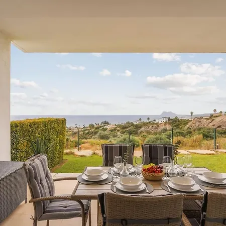 Domillion Sunrise 2bdr 2bath Gibraltar View Daire Sotogrande