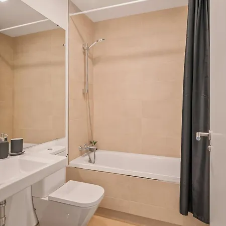 Domillion Sunrise 2bdr 2bath Gibraltar View Sotogrande
