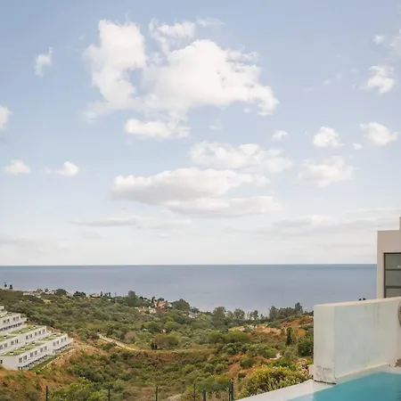 Domillion Sunrise 2bdr 2bath Gibraltar View Sotogrande