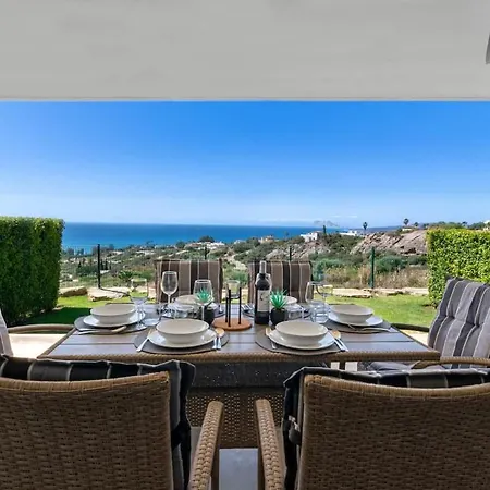 Domillion Sunrise 2bdr 2bath Gibraltar View *